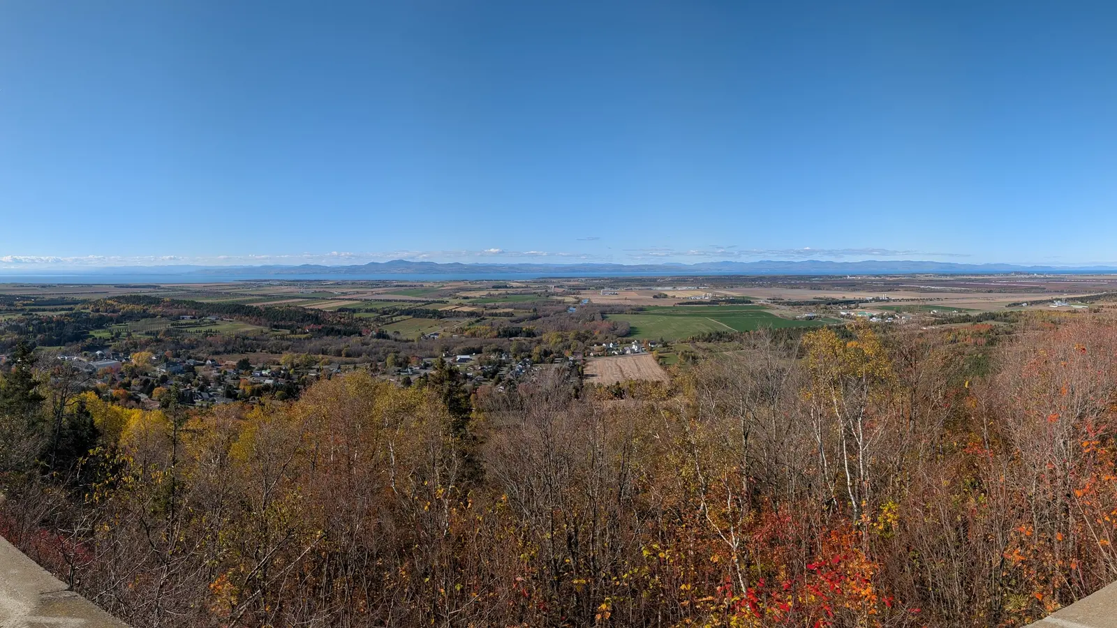 Vue magnifique de Saint-Pacôme - Belvédère